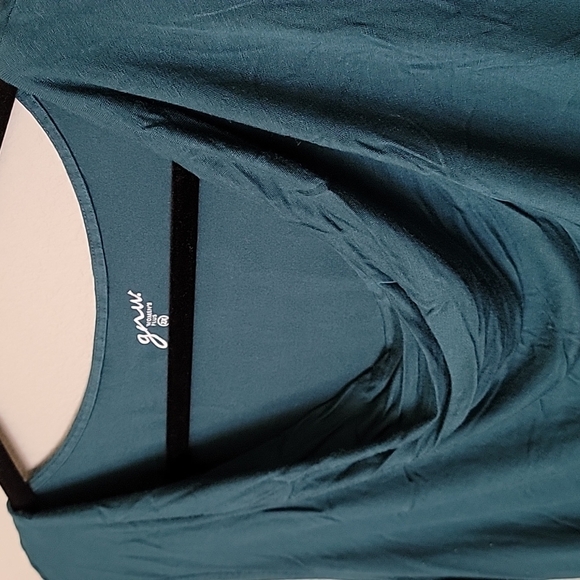 GNW Romantic Classy Stretchy Green Drape Neck Sleeveless Blouse 2X - Picture 2 of 6